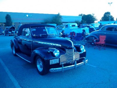 Old fords are awesome. Something from a time gone by.