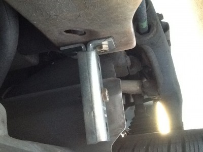 Forward subframe oem hole