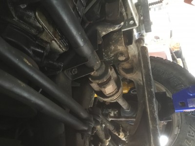 2003 AWD Astro small oil leak